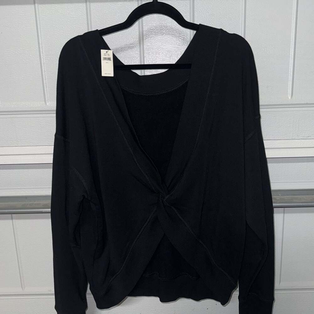 NWT Aerie OFFLINE Black Criss Cross Reversible Sweatshirt (L)